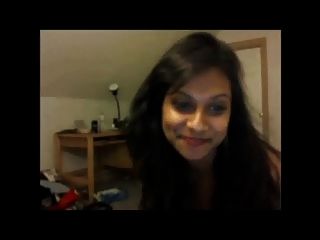 Indian girl faiza dancing on sheela ki jawani song naked ...