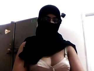 Desi hijab very Big Boobs webcam prayer Muslim ass cute - anybunny.com